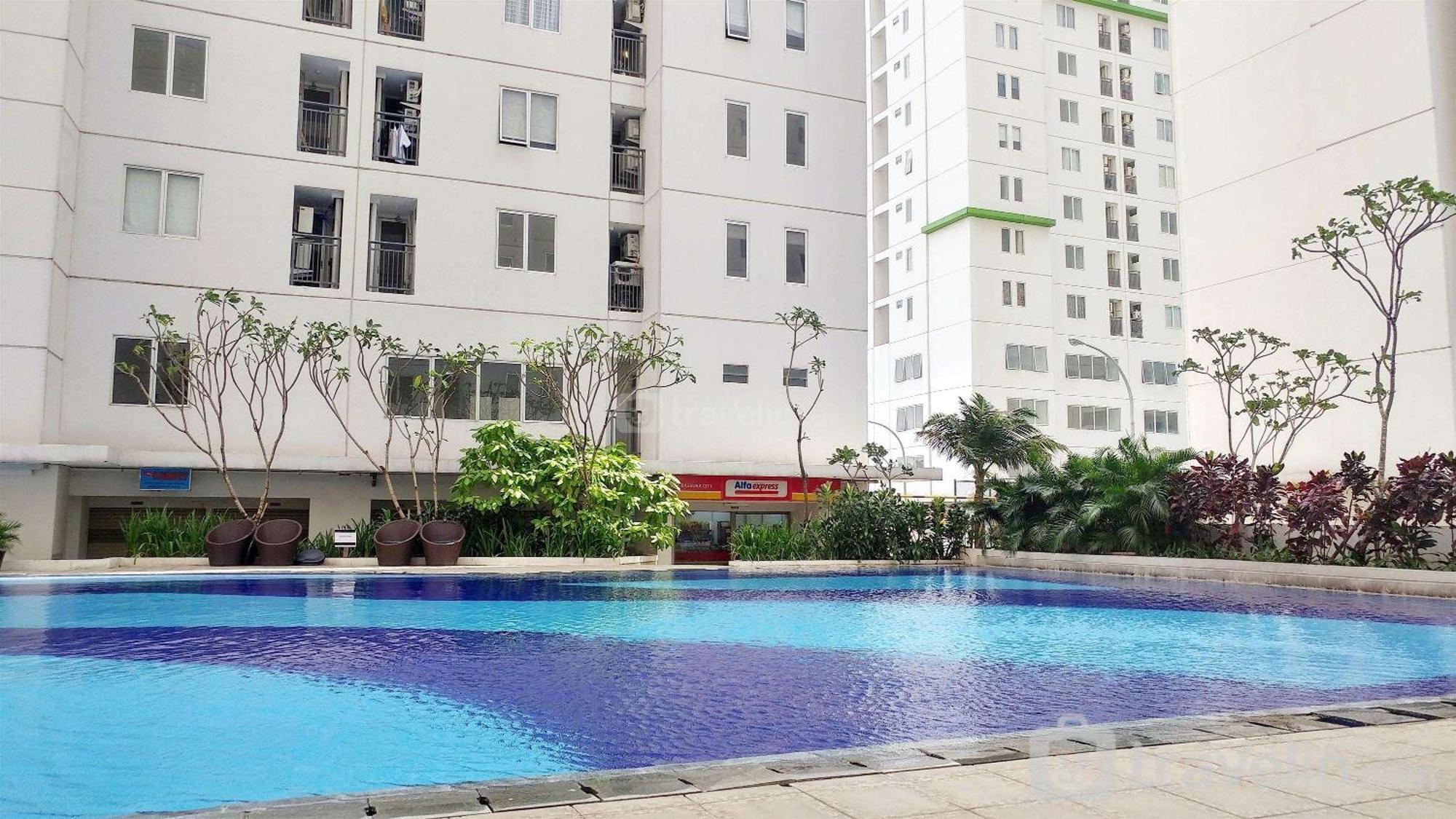 Well Furnished 2br Bassura By Travelio * Jakarta