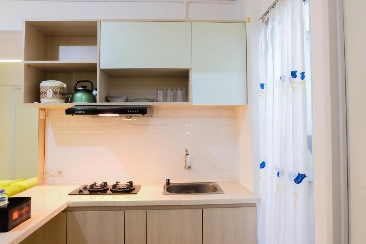 Well Furnished 2br Bassura By Travelio Apartment Jakarta